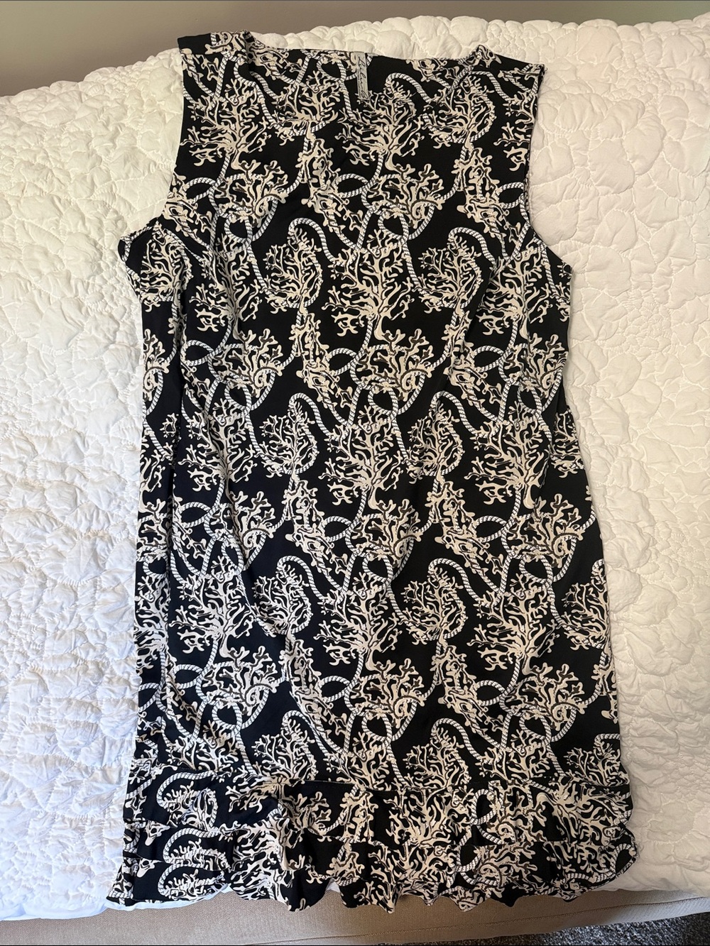 Lulu b Black & Cream Sleeveless Printed Shift Dress